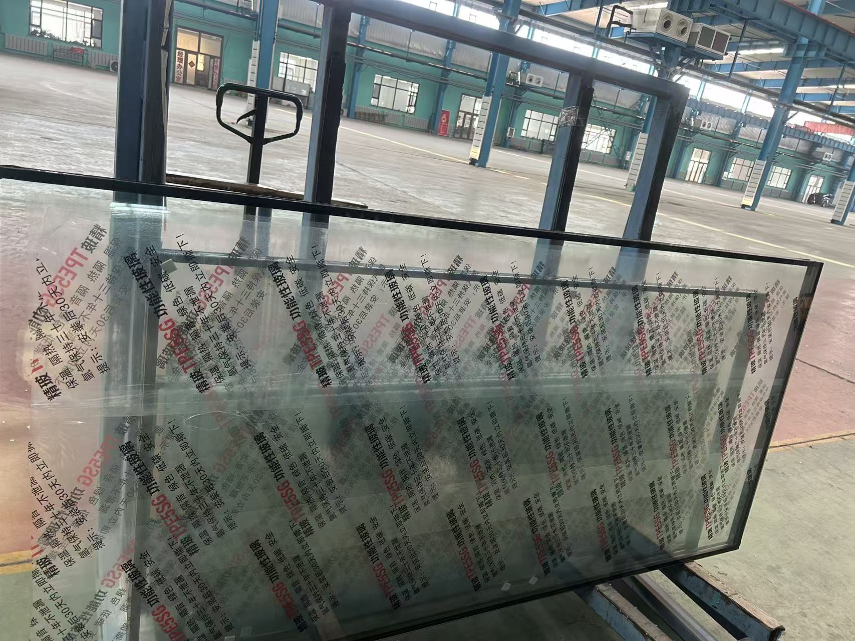 呼伦贝尔市玻璃源头工厂夹层夹丝玻璃 - 哪里好